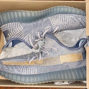 Yeezy israfil size 11 og box